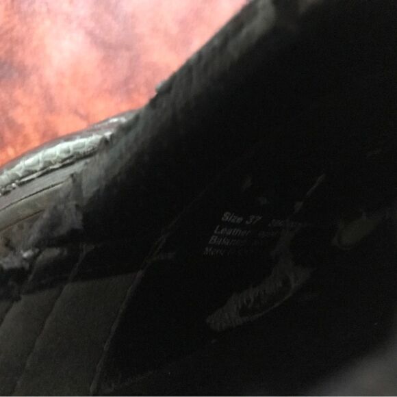 Dansko Dark Green Snakeskin Professional/ Mermaid Scale Clog (37) - Picture 8 of 9